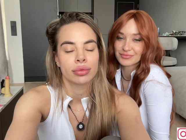 diffgirls1-1's chat room