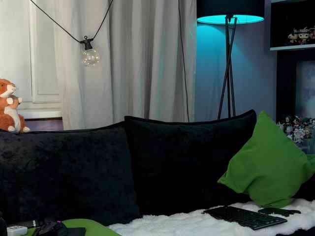 Kira_Li_Lime's chat room