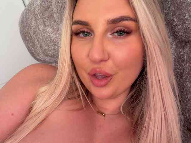 Stiflers_mom's chat room