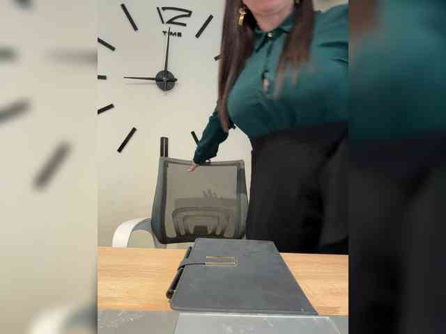 ANNA_Fox's chat room