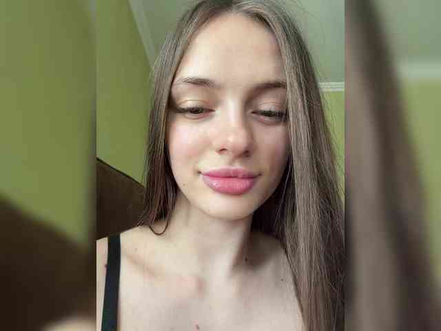 Pussydollnet's chat room