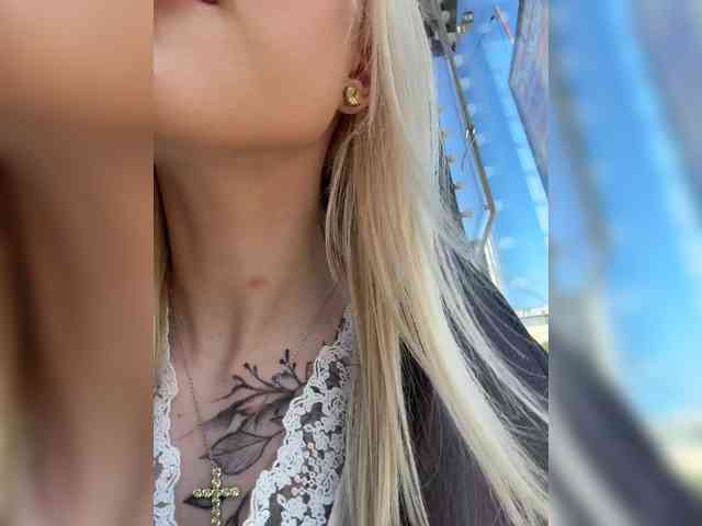 Cristi-Candy's chat room