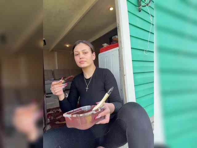 Anutka-chocolatee's chat room