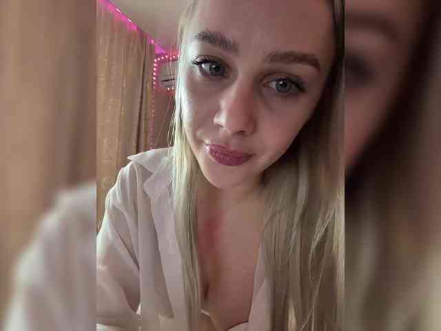 _Katrinka_'s chat room