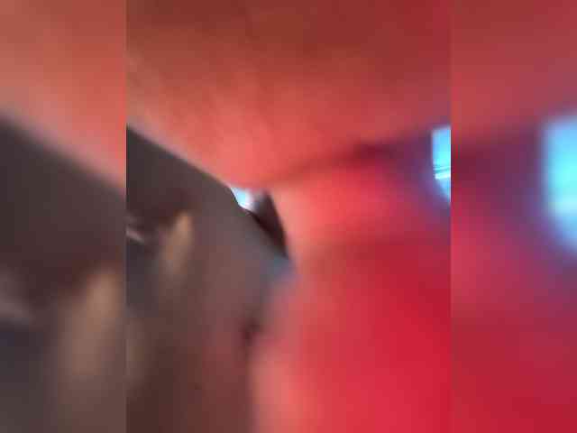 Nadina-1's chat room