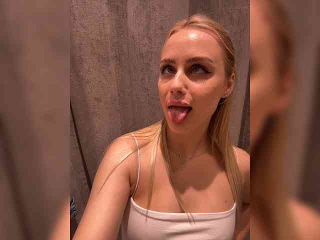 _Katrinka_'s chat room