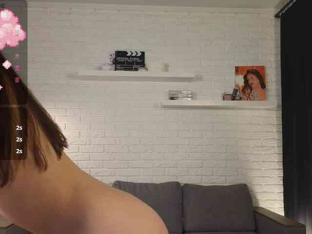 qwwwelbi's chat room