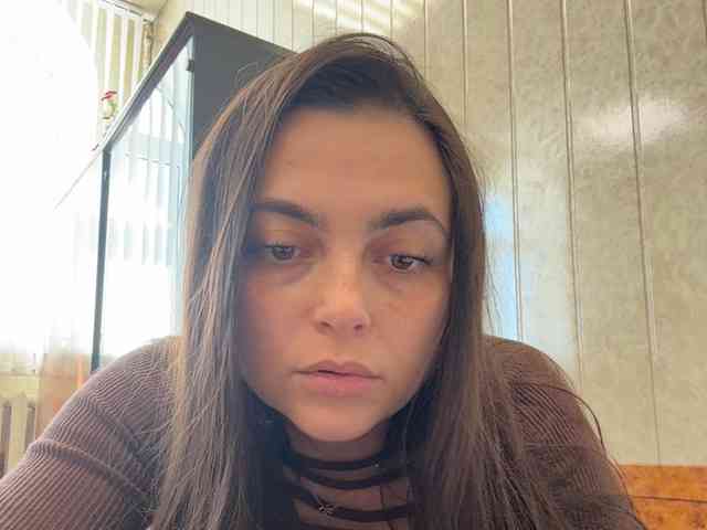 LustySass's chat room