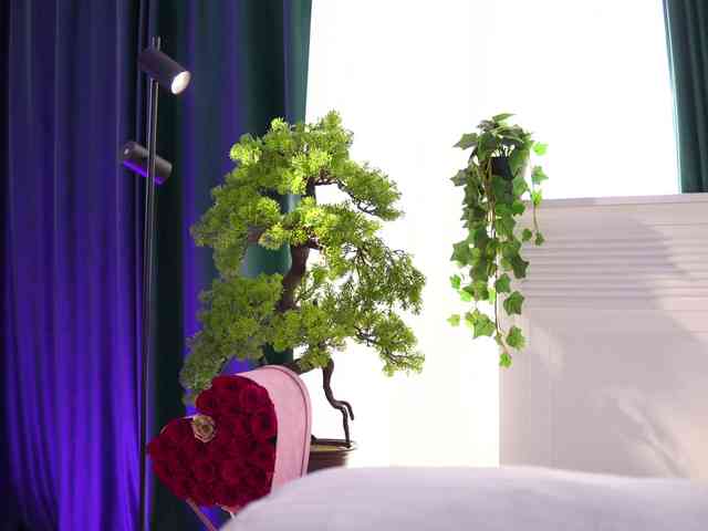 ArtTeasee's chat room