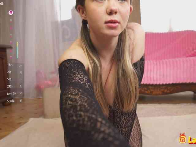 Lana_Lee's chat room