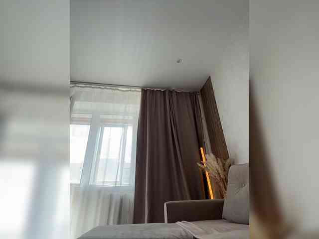 -ALLINA-'s chat room