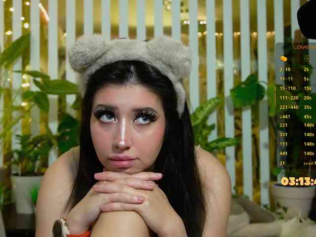 FlowwwerGirl's chat room