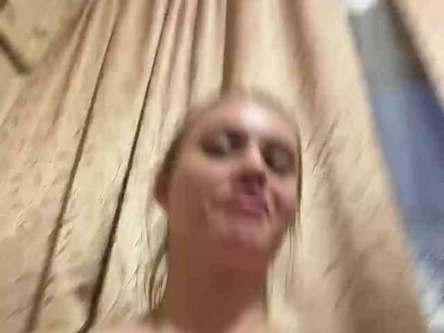 _Katrinka_'s chat room