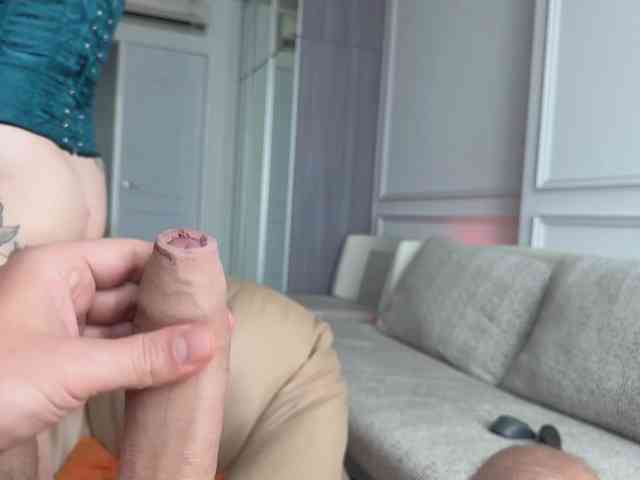 Travel-couple's chat room