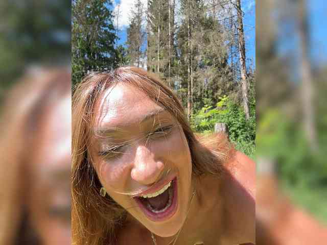 Miss_Stella's chat room