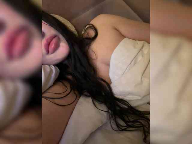 Ekaterina2221's chat room