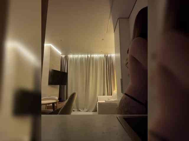 Pekkaboo's chat room