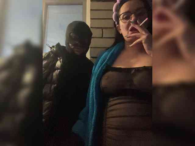 goldencouple's chat room