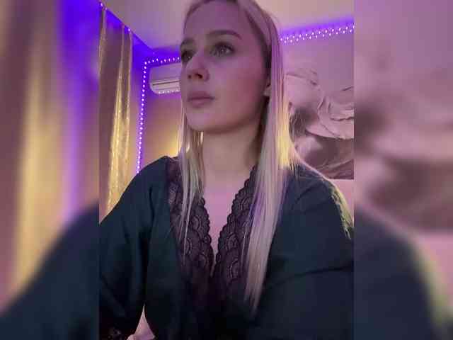 _Katrinka_'s chat room