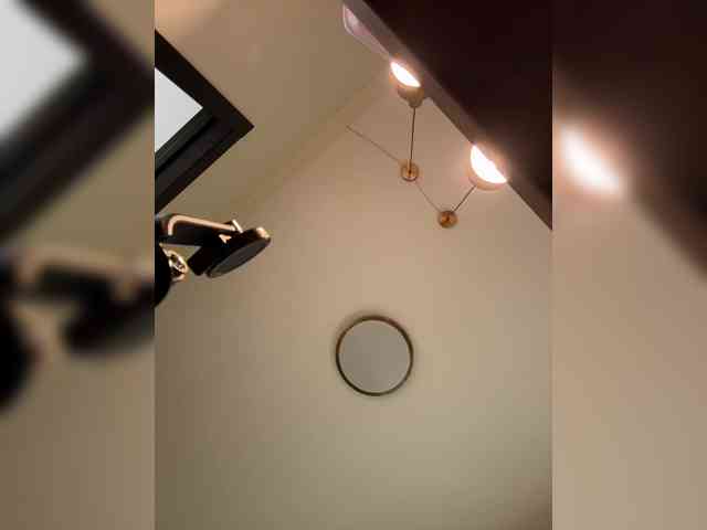 -SATIVA-'s chat room