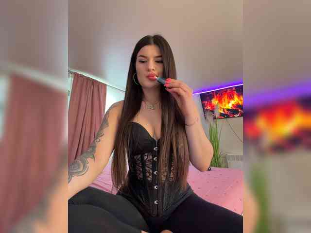 -MaybeBaby-'s chat room