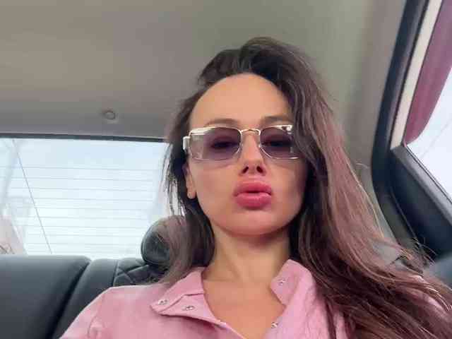Dikiy_Angel's chat room