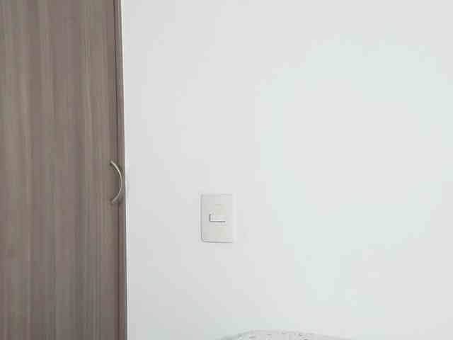 Julesxlove's chat room