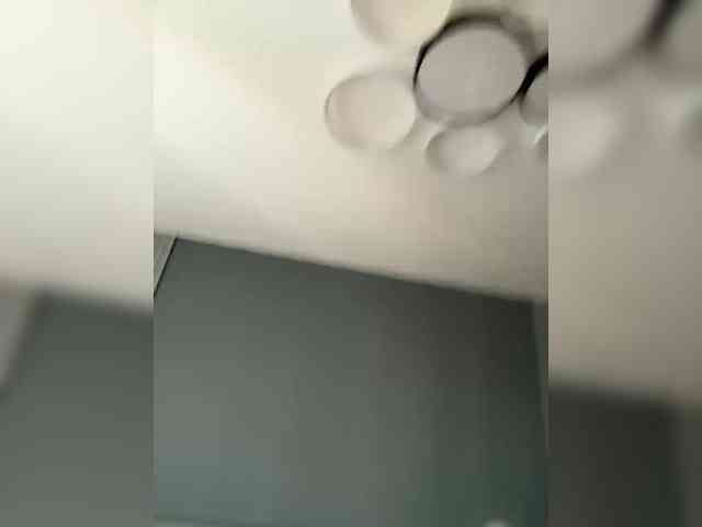 -Molly-'s chat room