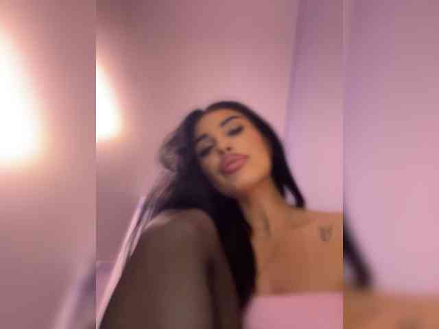 _Anasteisha_'s chat room