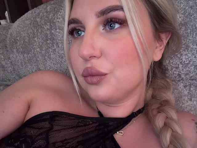 Stiflers_mom's chat room