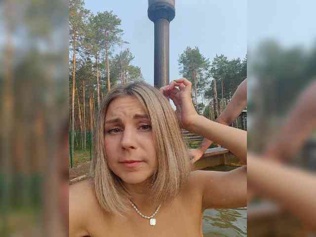 Zhenya-and-Vasilisa's chat room