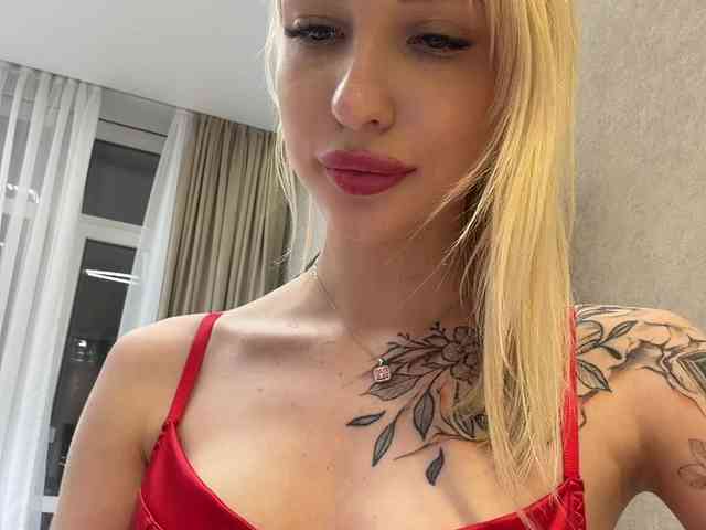 Cristi-Candy's chat room