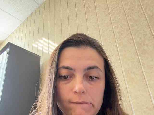 LustySass's chat room