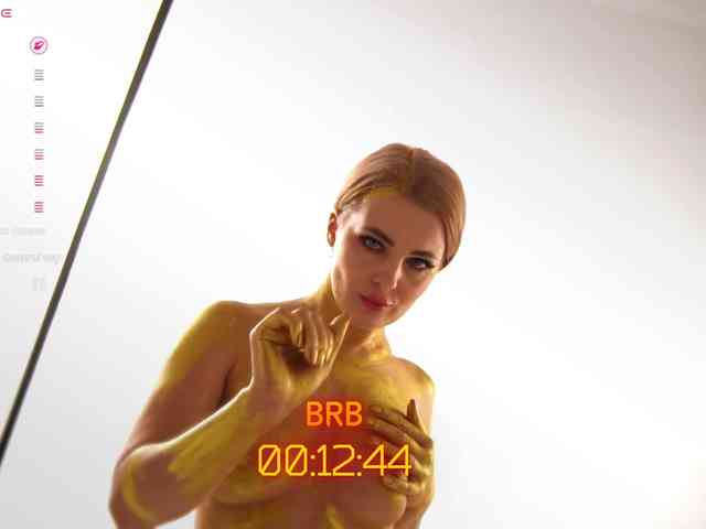 _Lady_M_'s chat room