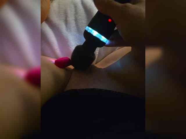 Sophie_Sonne's chat room