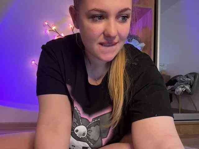 Jucielussie's chat room