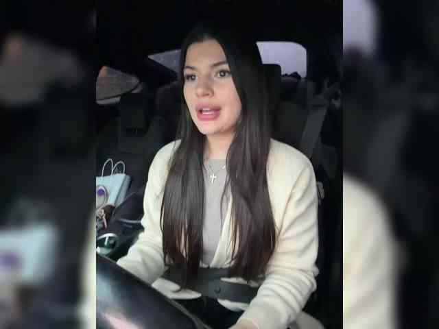 -MaybeBaby-'s chat room