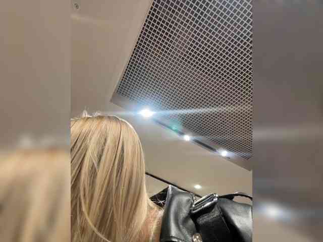 _Katrinka_'s chat room