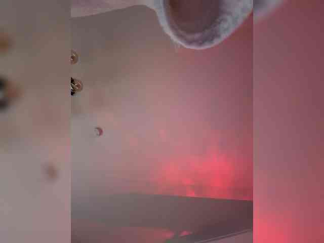 Stiflers_mom's chat room