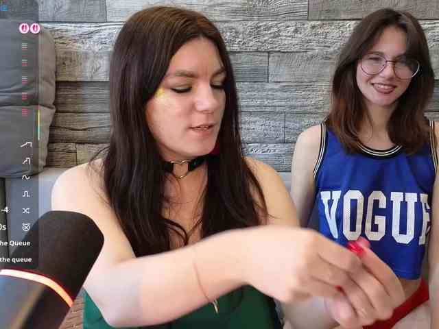 sosgirl1994's chat room
