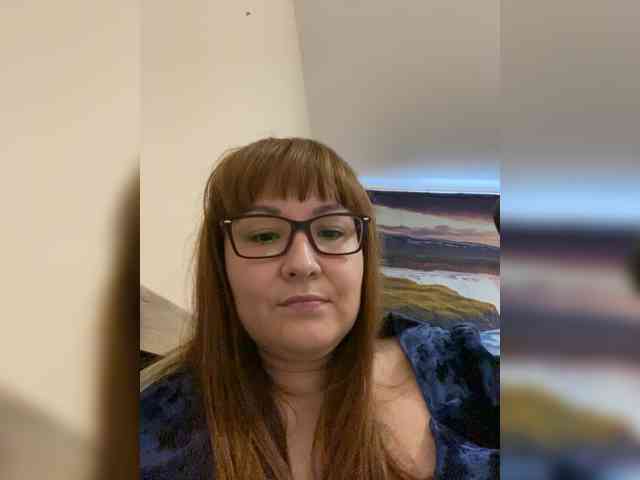 QueenFoxyLisa's chat room