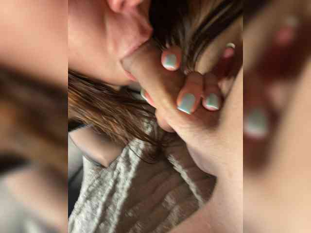 AliceAndAlex's chat room