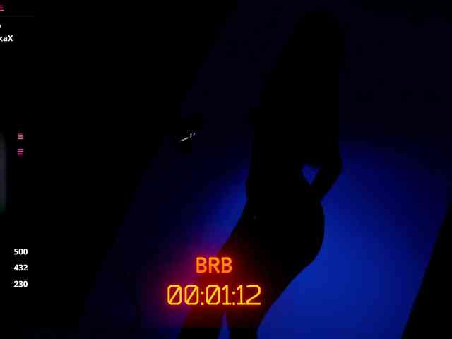 _Lady_M_'s chat room