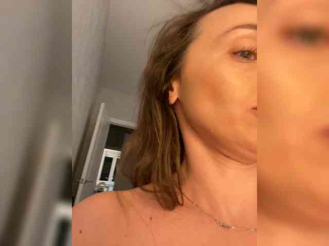 Dikiy_Angel's chat room