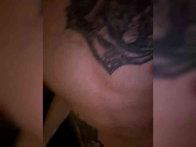 Love1day's chat room