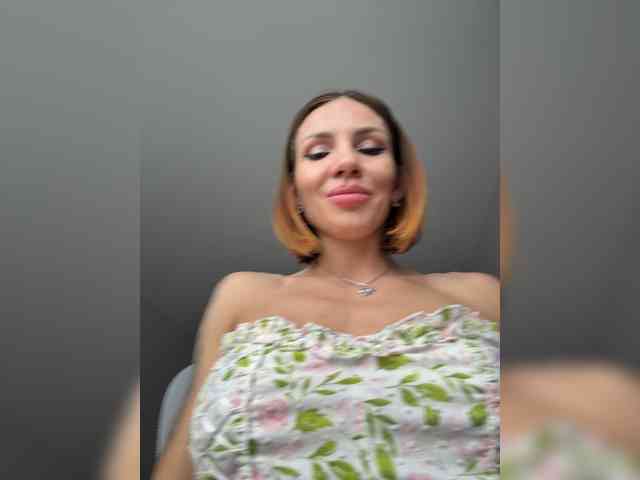 JuliaDragon's chat room