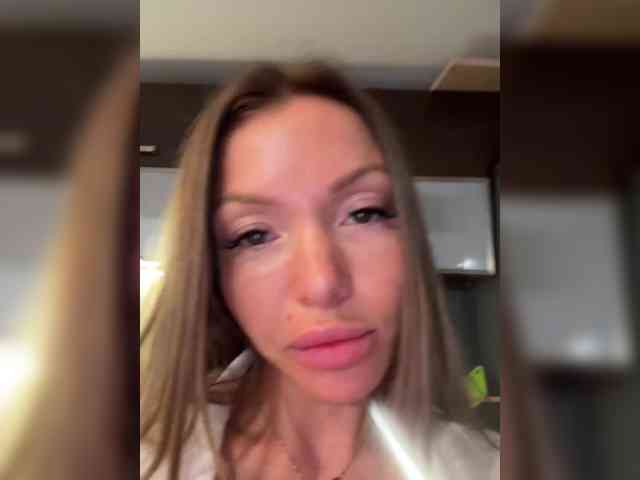WILD-ANGEL777's chat room