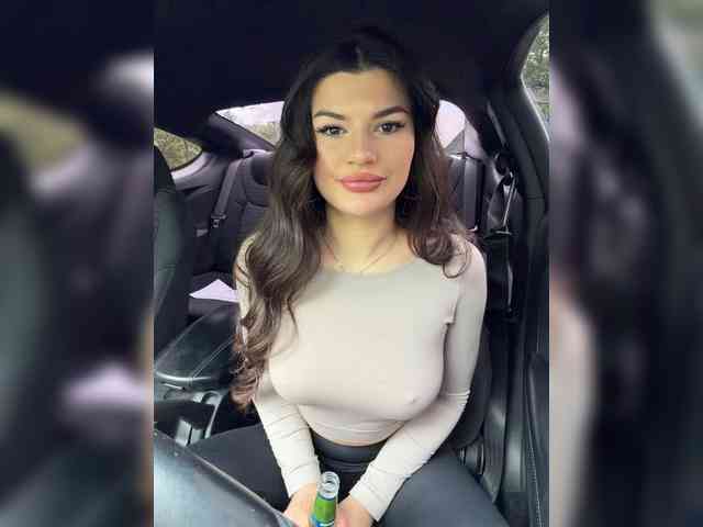 -MaybeBaby-'s chat room