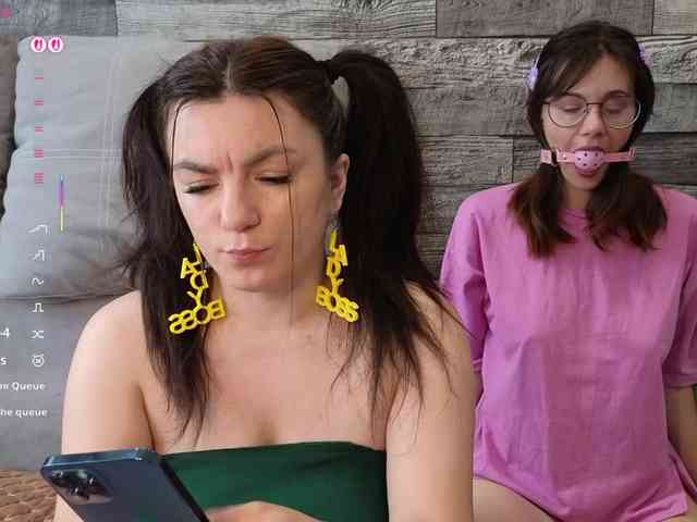 sosgirl1994's chat room