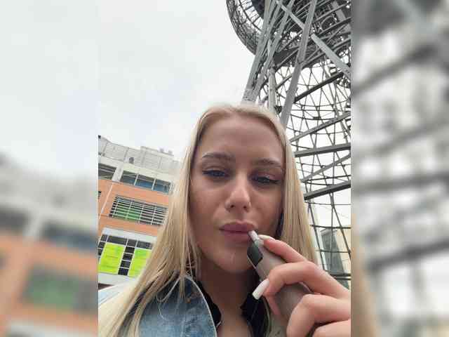 _Katrinka_'s chat room